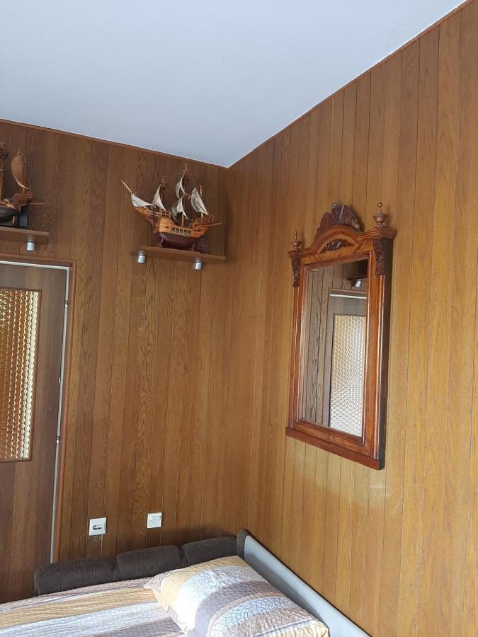 Giovanna - Spacious Lovely Apartment Supetar Εξωτερικό φωτογραφία